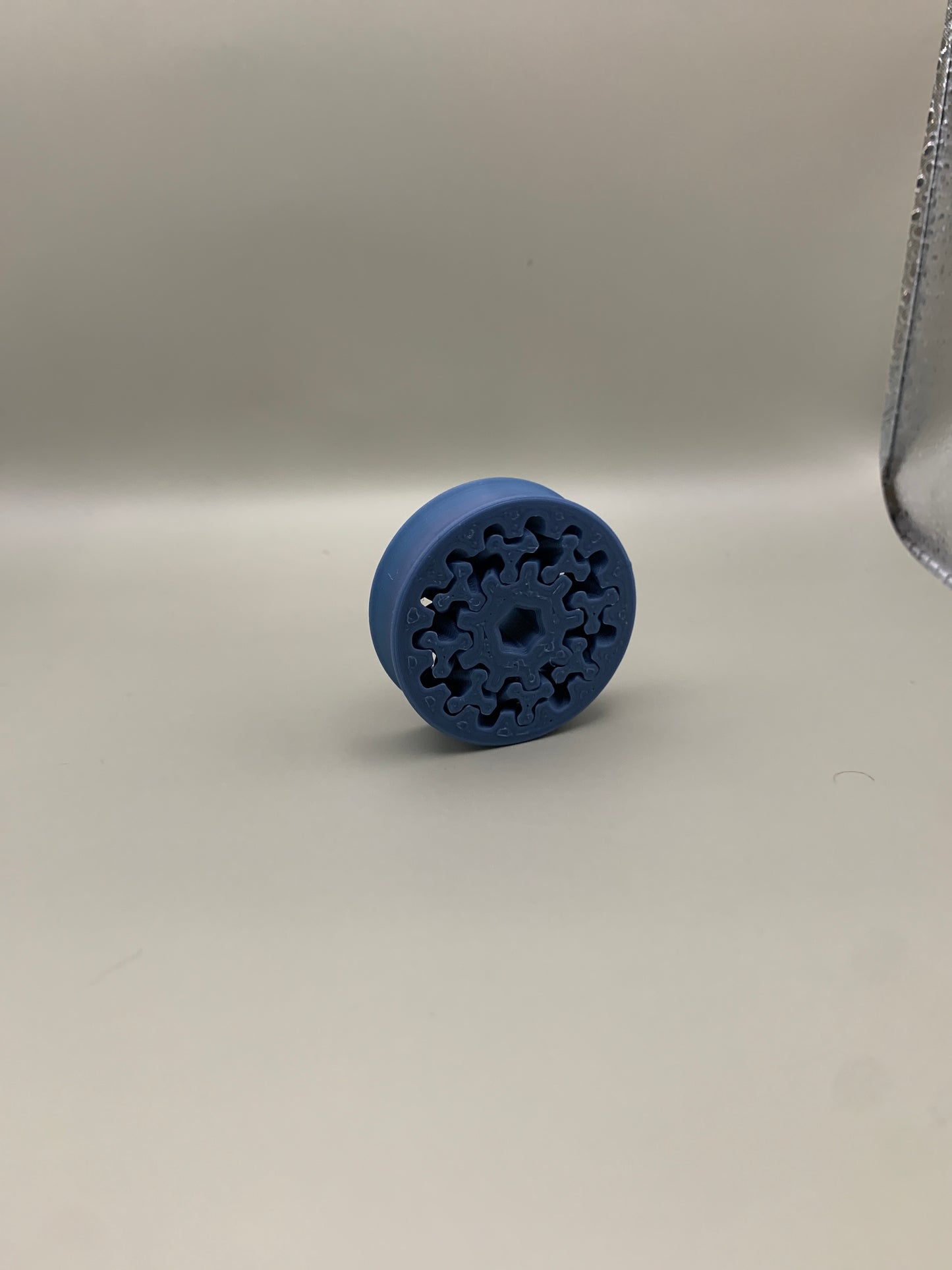 Small 8 Geared fidget spinner