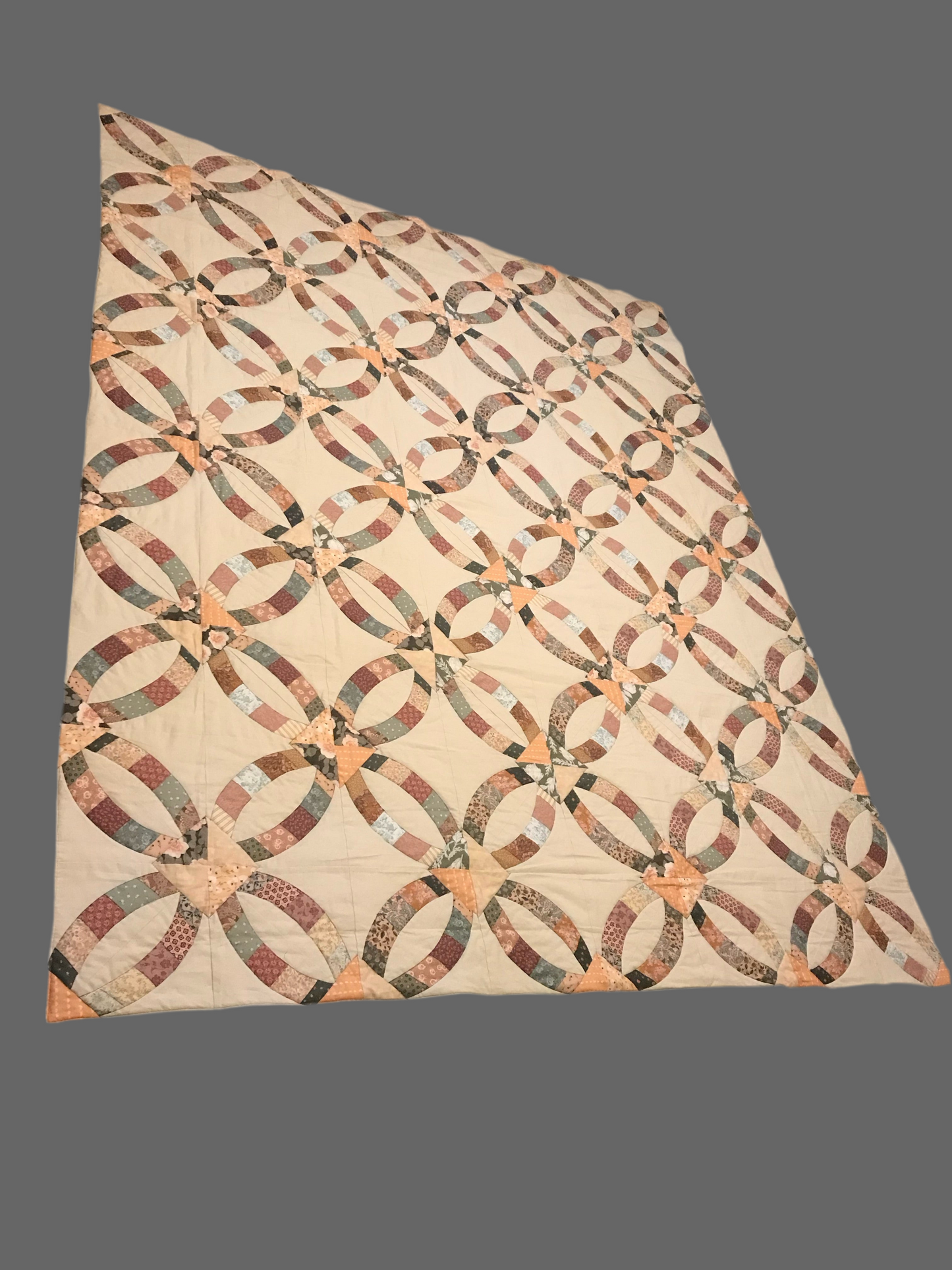 Double Wedding Ring Quilt