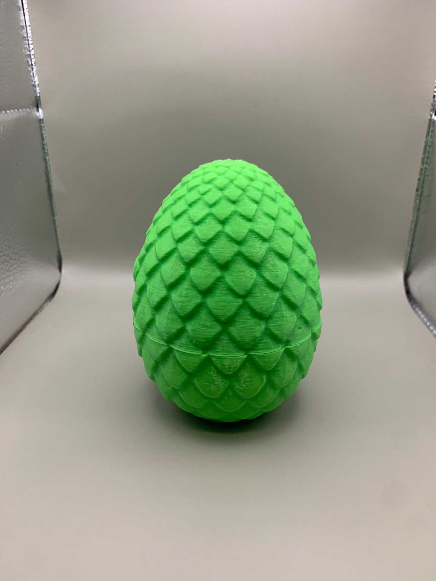 Large Openable Dragon Egg